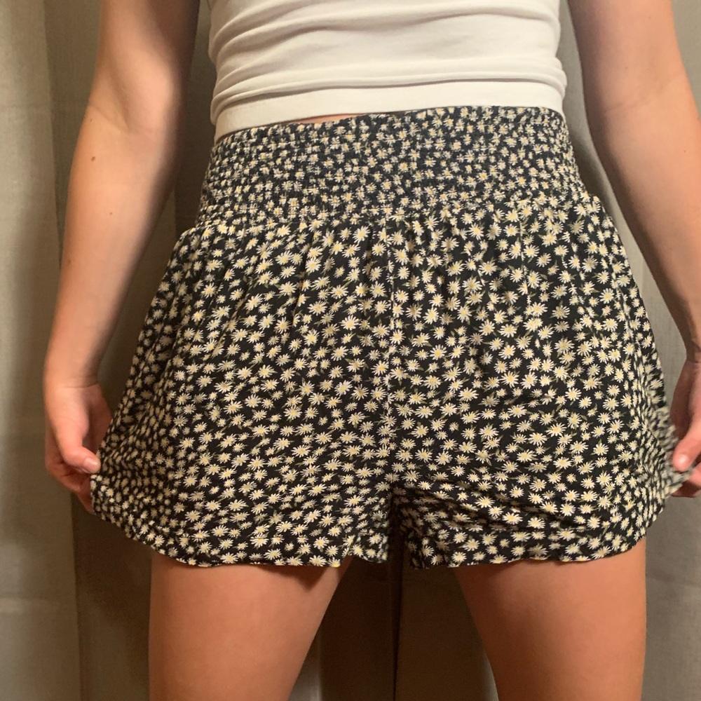 AE floral high-waisted shorts